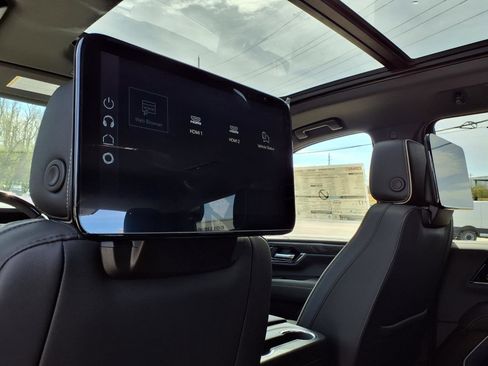 New 2026 GMC Yukon Elevation image 20