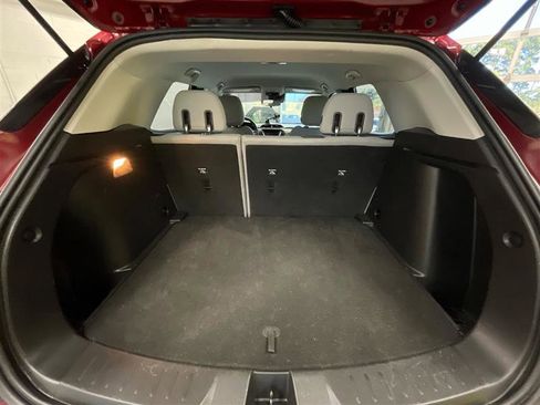 Used 2021 Chevrolet TrailBlazer LS image 19