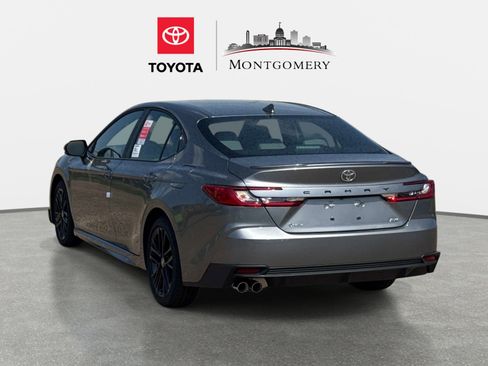 New 2026 Toyota Camry SE FWD image 5