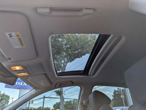 Used 2019 Honda Accord Touring image 24
