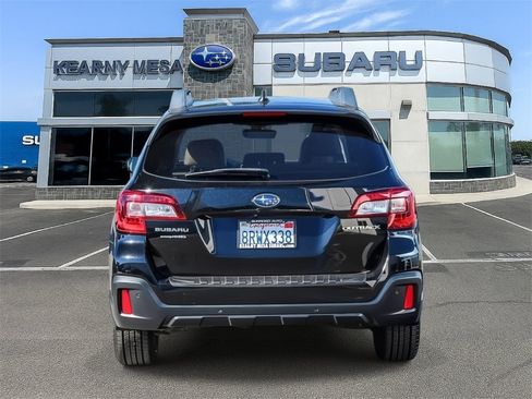 Used 2019 Subaru Outback 2.5i Limited w/ Popular Package #2 image 5