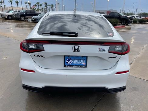Used 2024 Honda Civic Sport image 6
