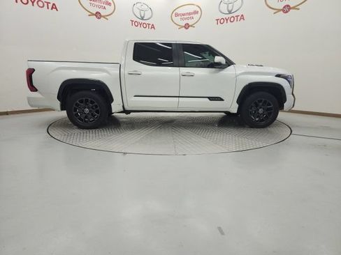 Used 2024 Toyota Tundra Platinum AWD/4WD image 3