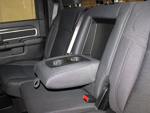 New 2026 RAM 2500 Big Horn AWD/4WD image 30
