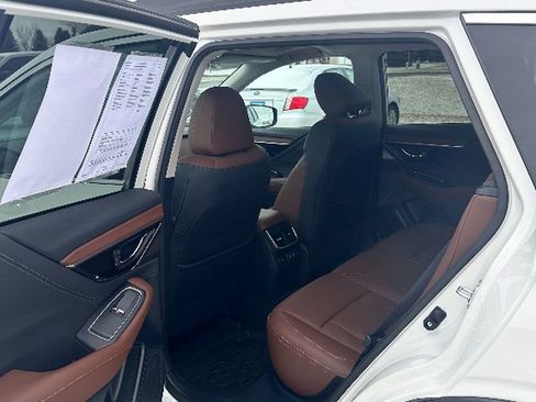 Used 2022 Subaru Outback Touring XT image 10