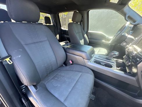 Used 2019 Ford F150 XLT w/ Equipment Group 302A Luxury AWD/4WD image 17