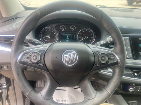 Certified 2018 Buick Enclave Premium w/ Experience Buick Package AWD/4WD image 25