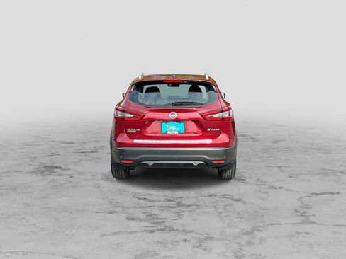 Used 2021 Nissan Rogue Sport SV AWD/4WD image 7