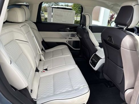 New 2026 Lincoln Nautilus Black Label image 22