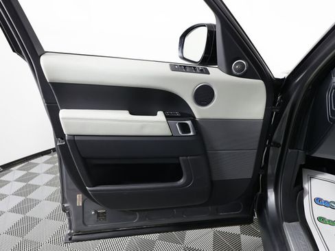 Used 2014 Land Rover Range Rover Sport Autobiography image 12
