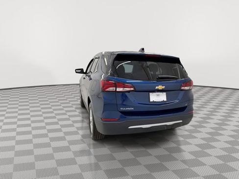Used 2022 Chevrolet Equinox LT w/ Driver Convenience Package image 8
