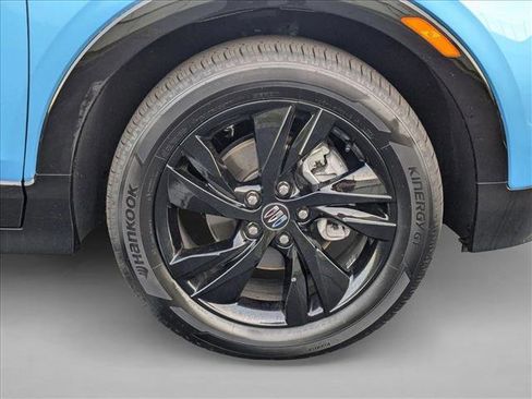 Used 2025 Buick Encore GX Sport Touring image 22