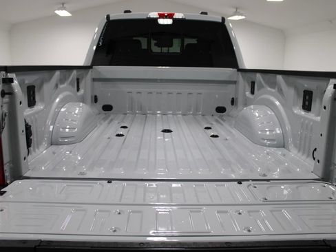 New 2026 Ford F250 Lariat w/ Chrome Package AWD/4WD image 17