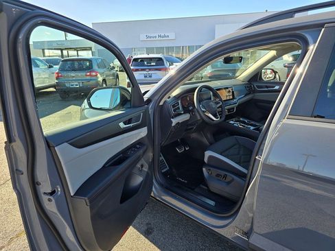 New 2026 Volkswagen Atlas Peak Edition AWD/4WD image 22