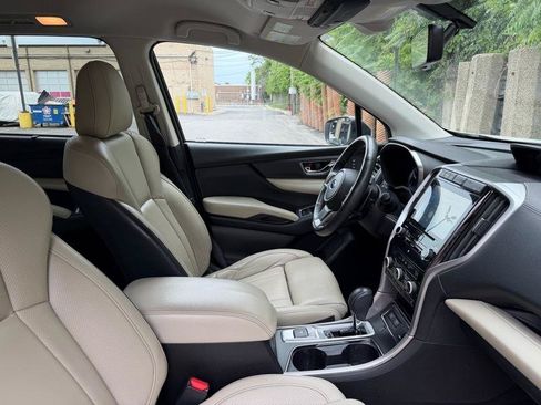 Used 2019 Subaru Ascent Limited AWD/4WD image 18