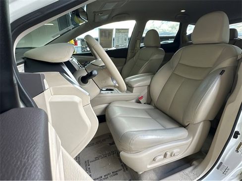 Used 2015 Nissan Murano SL image 16