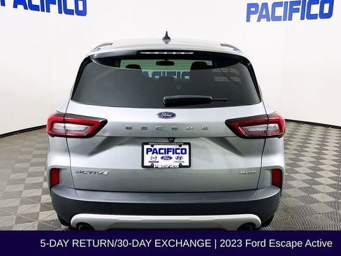 Used 2023 Ford Escape Active image 7