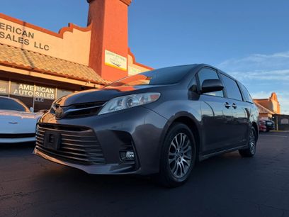 Used 2018 Toyota Sienna XLE