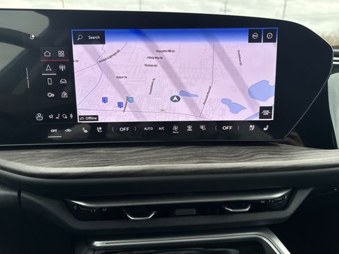 Used 2025 Audi Q5 Premium Plus w/ Premium Plus image 12