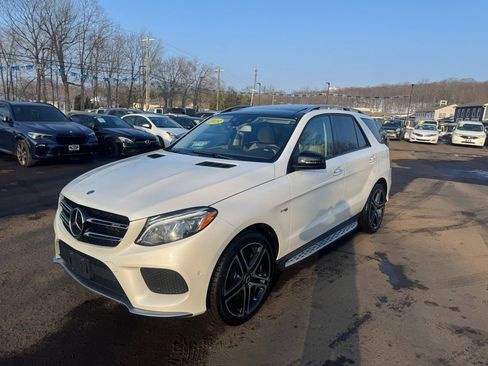 Used 2019 Mercedes-Benz GLE 43 AMG 4MATIC image 1