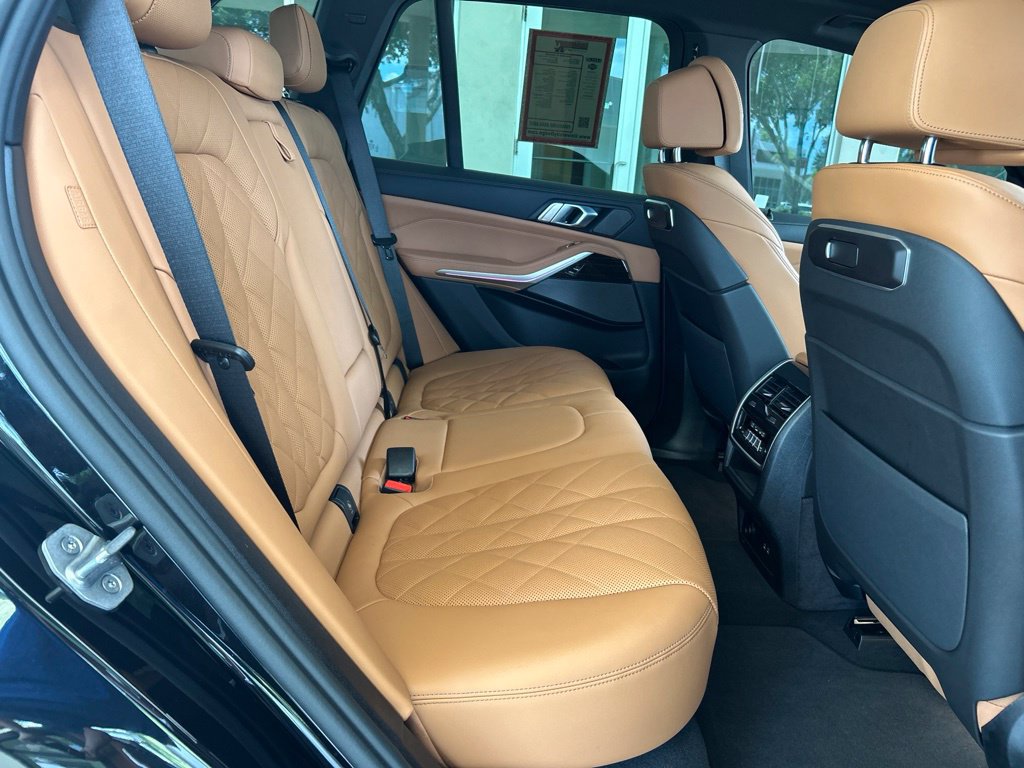 Used 2026 BMW X5 xDrive40i AWD/4WD image 28