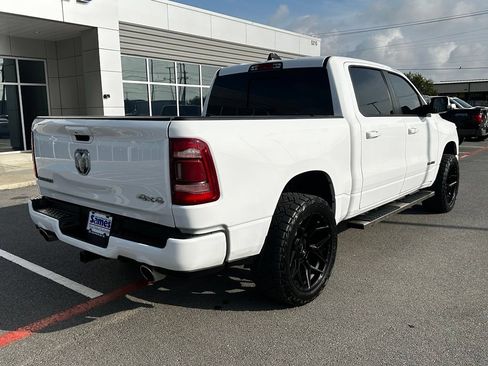 Used 2024 RAM 1500 Laramie AWD/4WD image 9