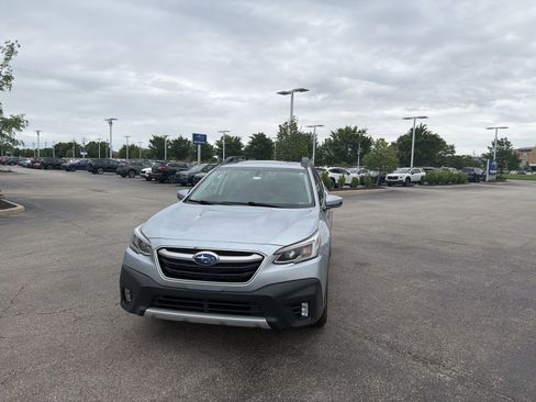 Used 2022 Subaru Outback Limited AWD/4WD image 7
