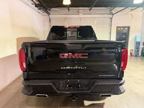 Used 2020 GMC Sierra 1500 Denali w/ Technology Package AWD/4WD image 7