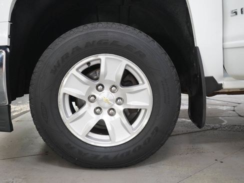 Used 2015 Chevrolet Silverado 1500 LT w/ All Star Edition AWD/4WD image 29
