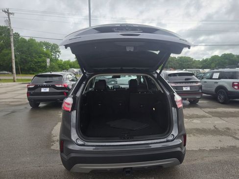 Used 2024 Ford Edge SEL w/ Convenience Package AWD/4WD image 5