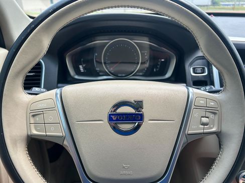 Used 2016 Volvo XC60 T5 Premier FWD image 15