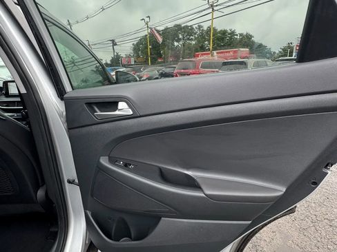 Used 2019 Hyundai Tucson Ultimate w/ Cargo Package image 15