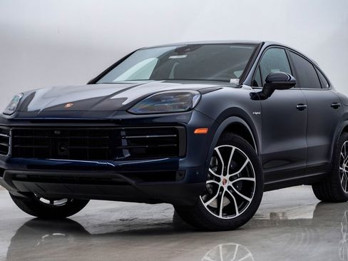 New 2026 Porsche Cayenne E-Hybrid Coupe image 1
