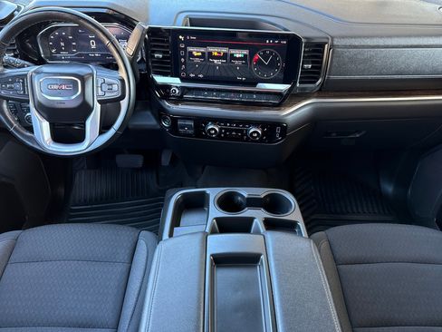 Used 2025 GMC Sierra 1500 Elevation w/ X31 Off-Road Package image 17