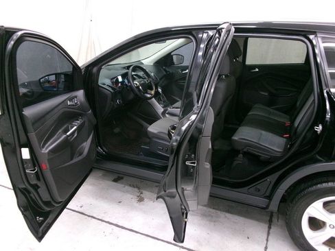 Used 2016 Ford Escape SE AWD/4WD image 13