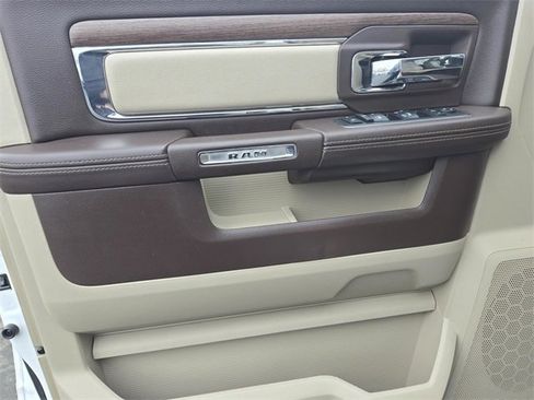 Used 2018 RAM 2500 Laramie w/ Convenience Group image 17