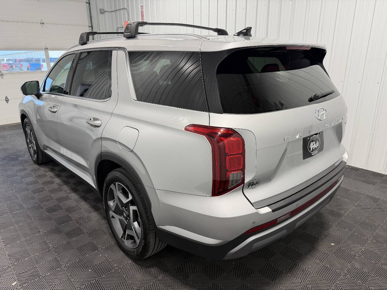 Used 2024 Hyundai Palisade SEL AWD/4WD image 5