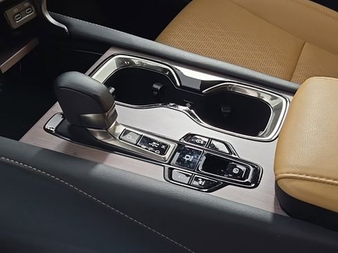 Used 2024 Lexus RX 350 Premium Plus image 22