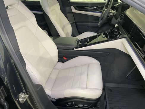 New 2026 Porsche Panamera 4 image 23