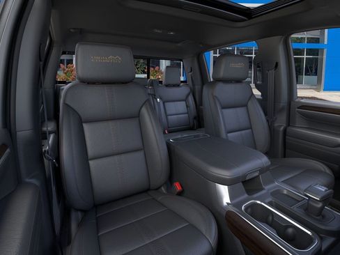New 2026 Chevrolet Silverado 1500 High Country w/ Technology Package AWD/4WD image 16