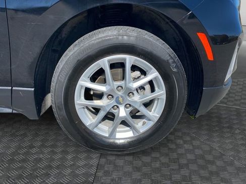 Used 2023 Chevrolet Equinox LT image 34