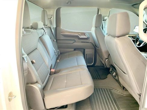 Used 2023 GMC Sierra 1500 Elevation image 26