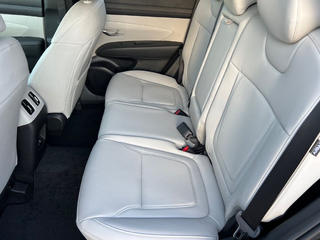 Used 2025 Hyundai Tucson SEL FWD image 9