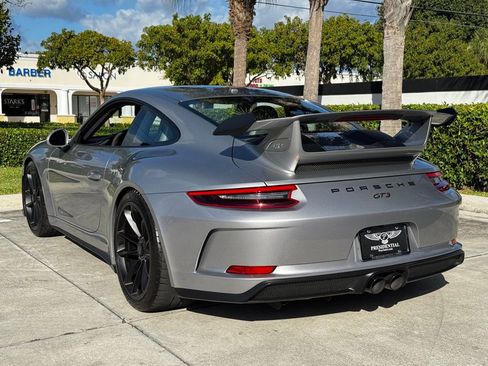 Used 2018 Porsche 911 GT3 image 6
