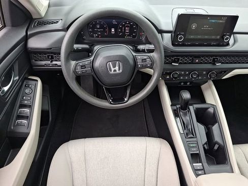 Used 2024 Honda Accord EX image 11