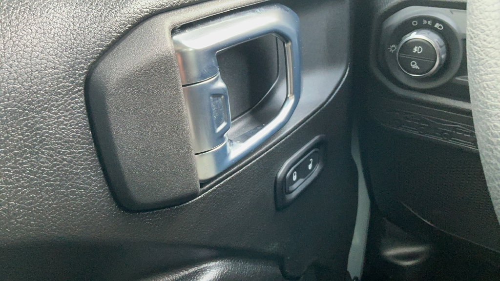 New 2026 Jeep Gladiator Sport AWD/4WD image 14