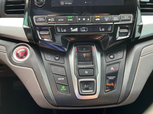 Used 2018 Honda Odyssey EX-L image 33