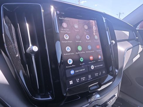 Used 2023 Volvo XC60 B5 Core w/ Climate Package image 22