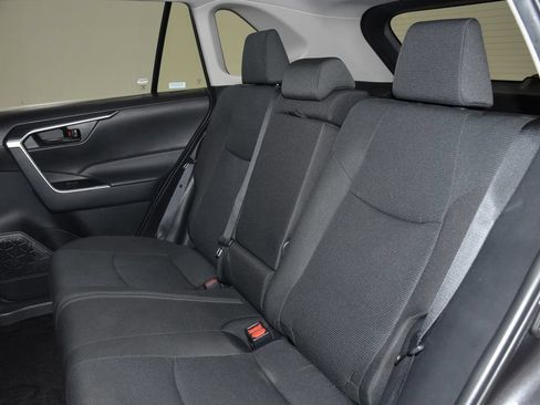 Used 2025 Toyota RAV4 LE AWD/4WD image 25
