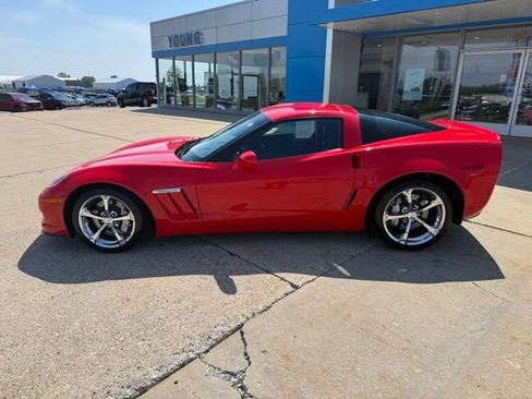 Used 2013 Chevrolet Corvette Grand Sport w/ 3LT Preferred Equipment Group RWD image 2